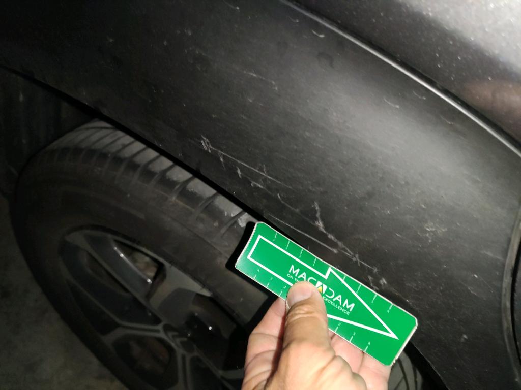 Daño en Carocería Arañazo ligero Arañazo ligero