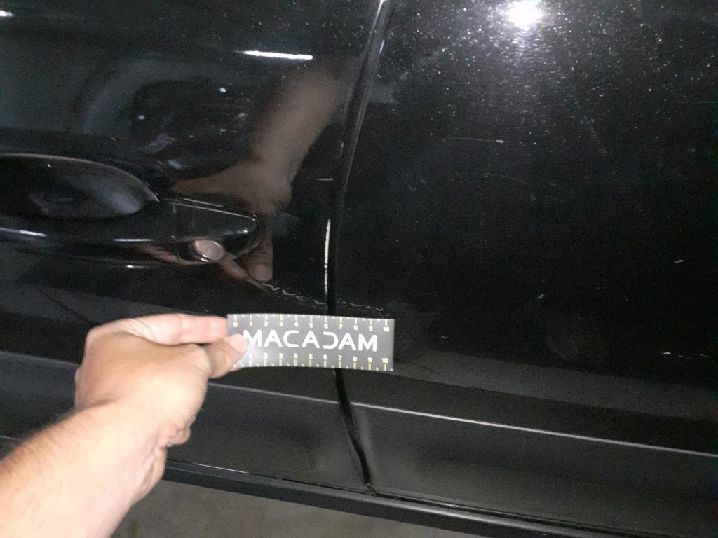 Daño en panel Arañazo ligero Arañazo ligero