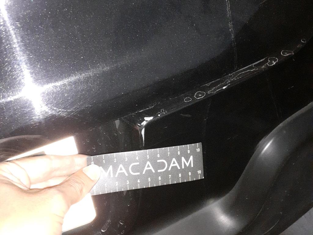Daño en Carocería Arañazo ligero Arañazo ligero