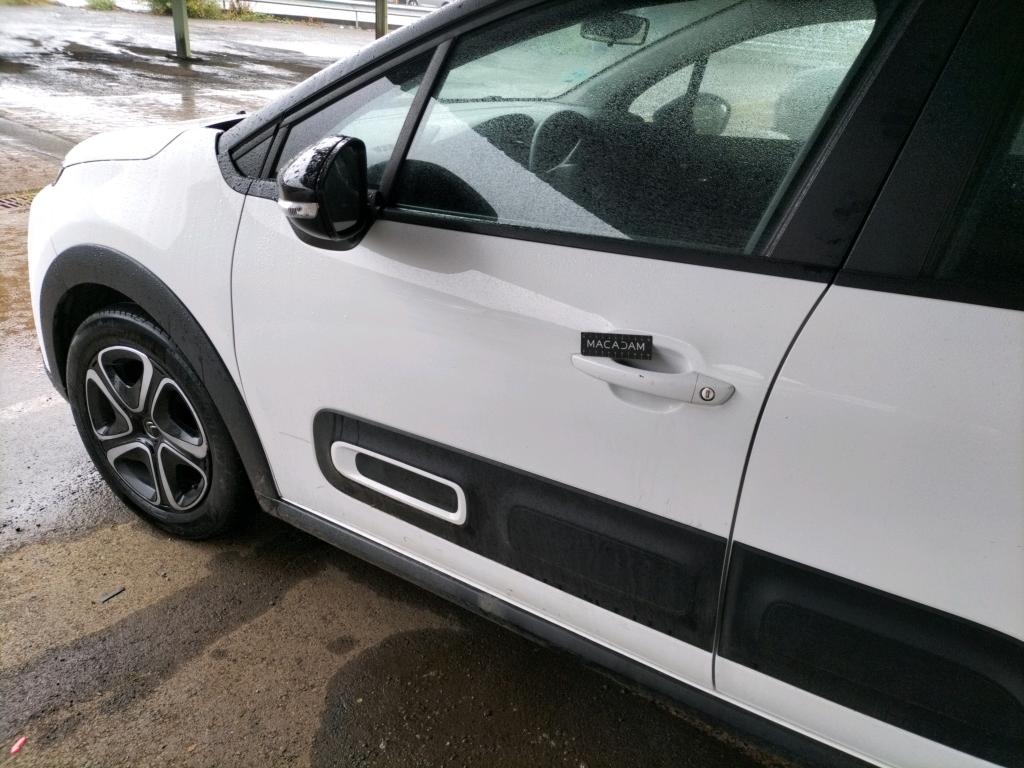 Daño en panel Arañazo ligero Arañazo ligero