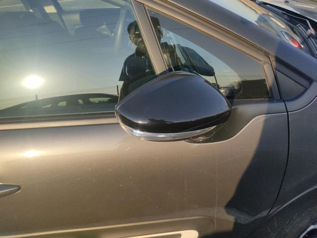 Daño en Panel Arañazo ligero Arañazo ligero