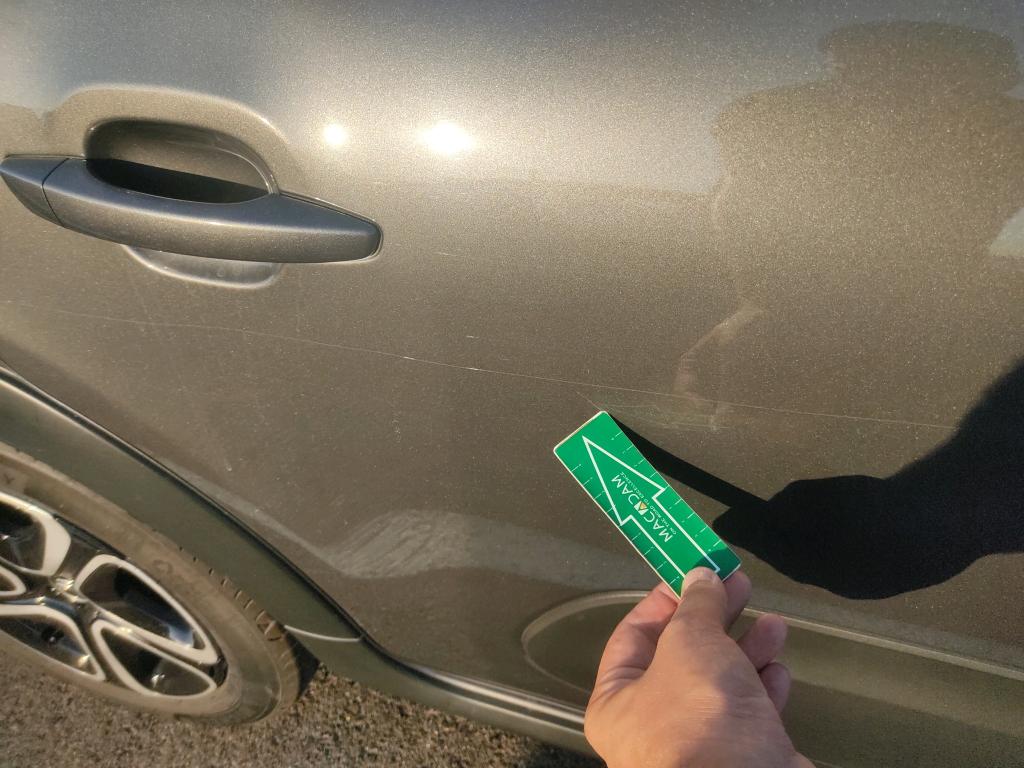Daño en Panel Arañazo ligero Arañazo ligero