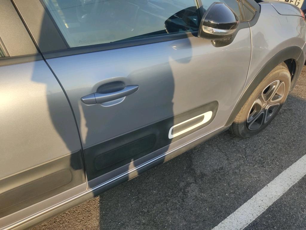 Daño en Panel Arañazo ligero Arañazo ligero