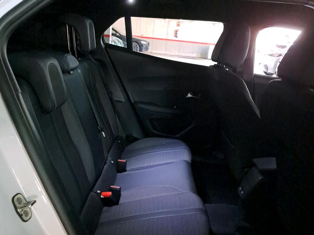Foto Peugeot 2008 6