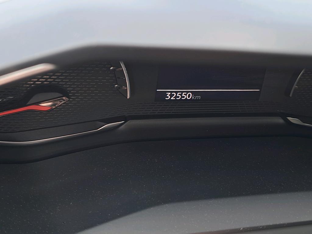 Foto Peugeot 208 5