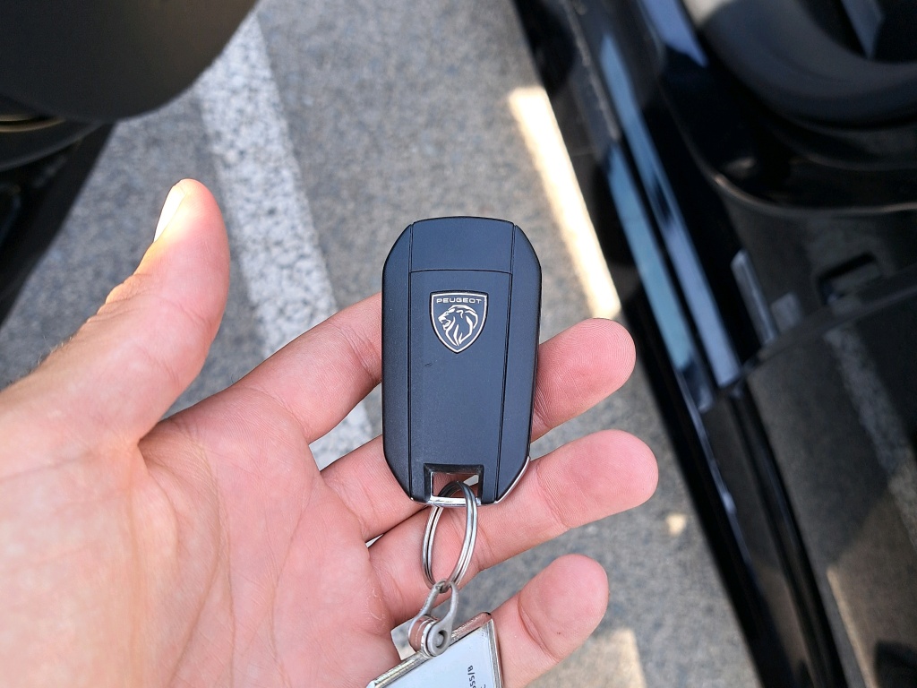 Foto Peugeot 208 4