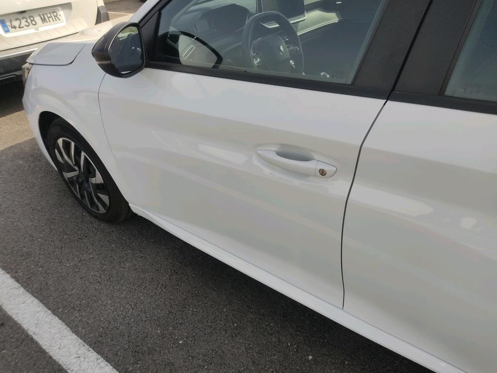 Daño en panel Arañazo ligero Arañazo ligero