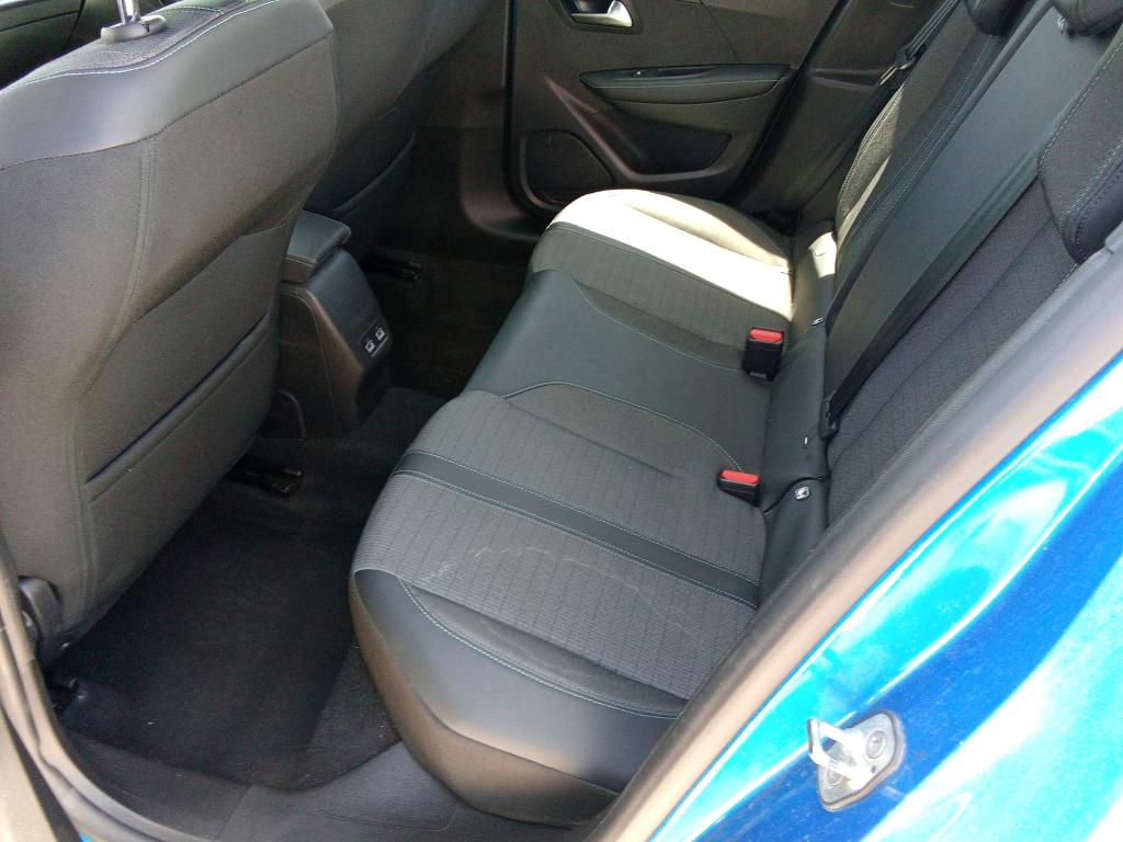 Foto Peugeot 208 6