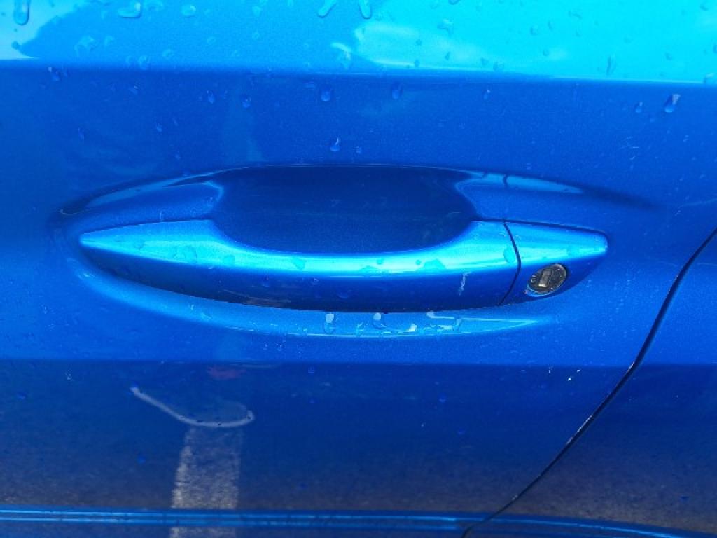 Daño en panel dañado dañado