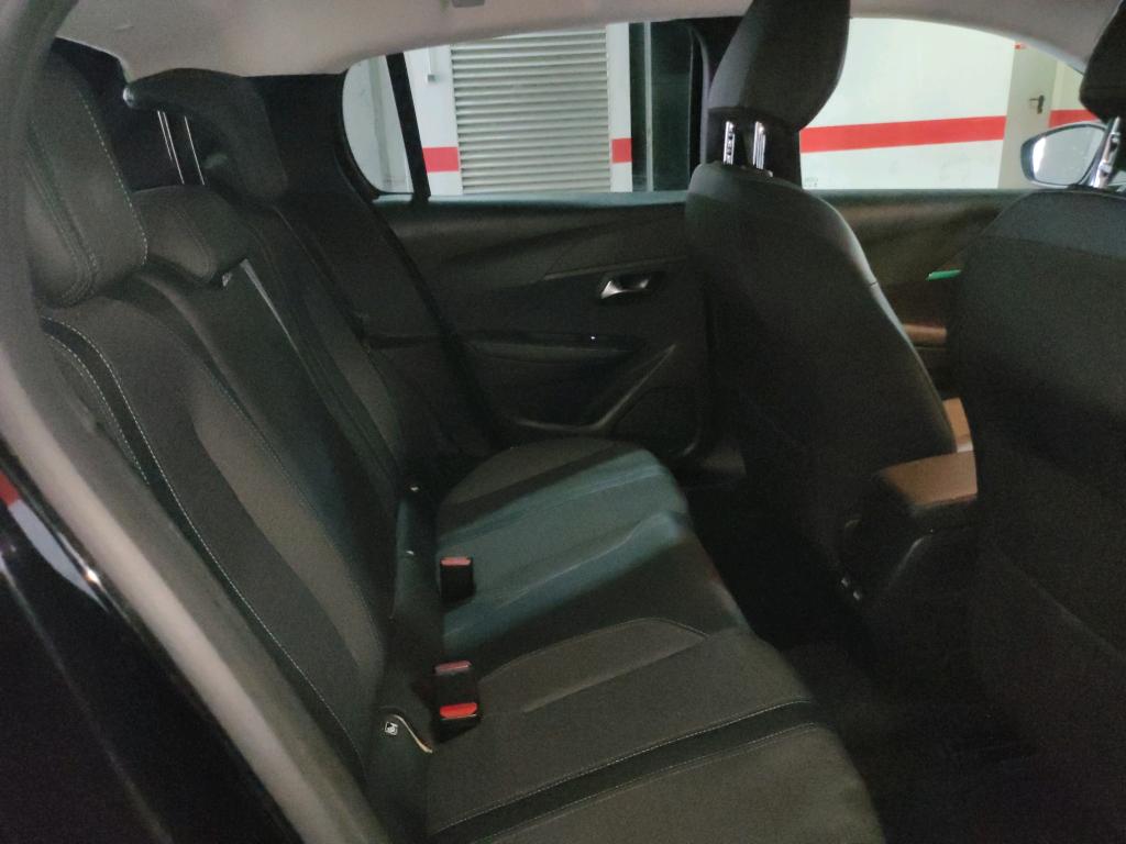 Foto Peugeot 208 6