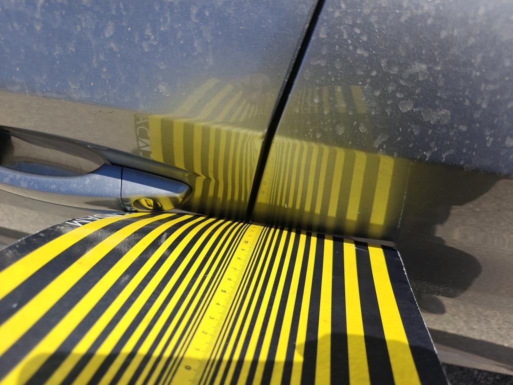 Daño en panel dañado dañado