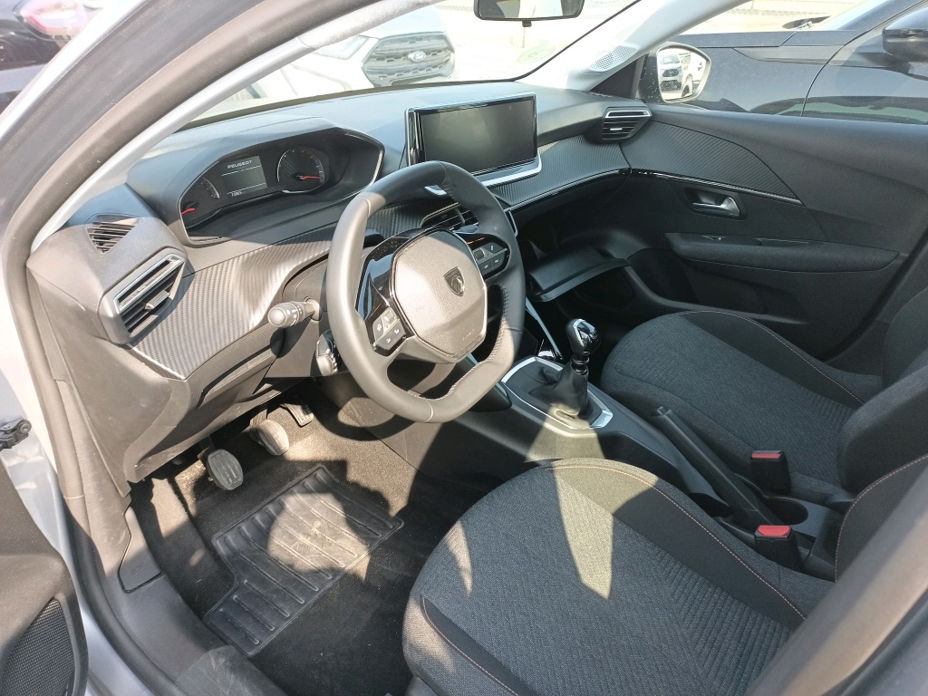 Foto Peugeot 208 3