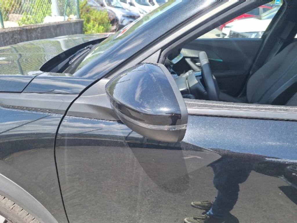 Daño en panel dañado dañado