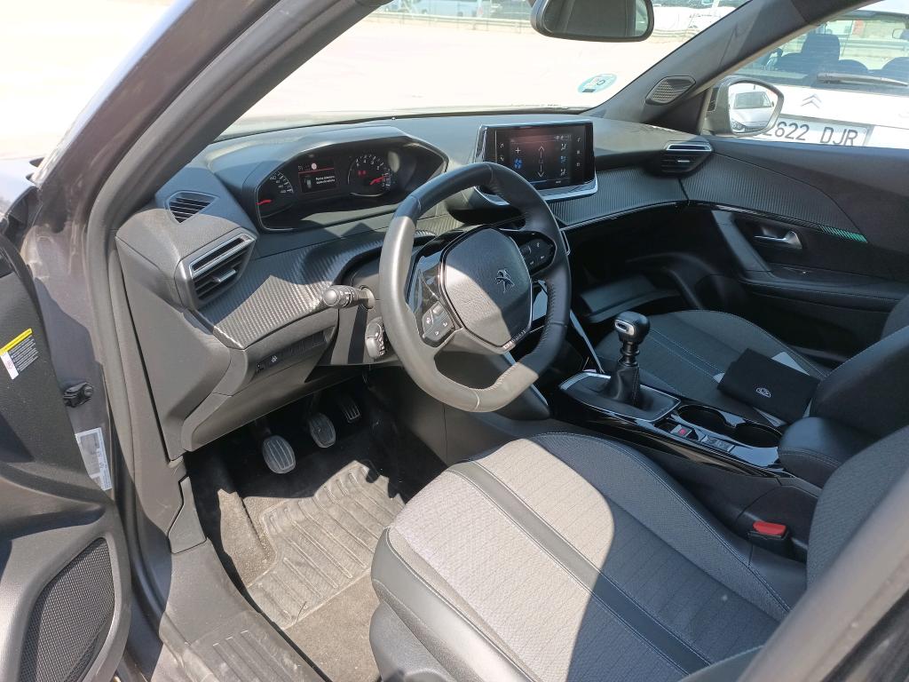 Foto Peugeot 2008 3