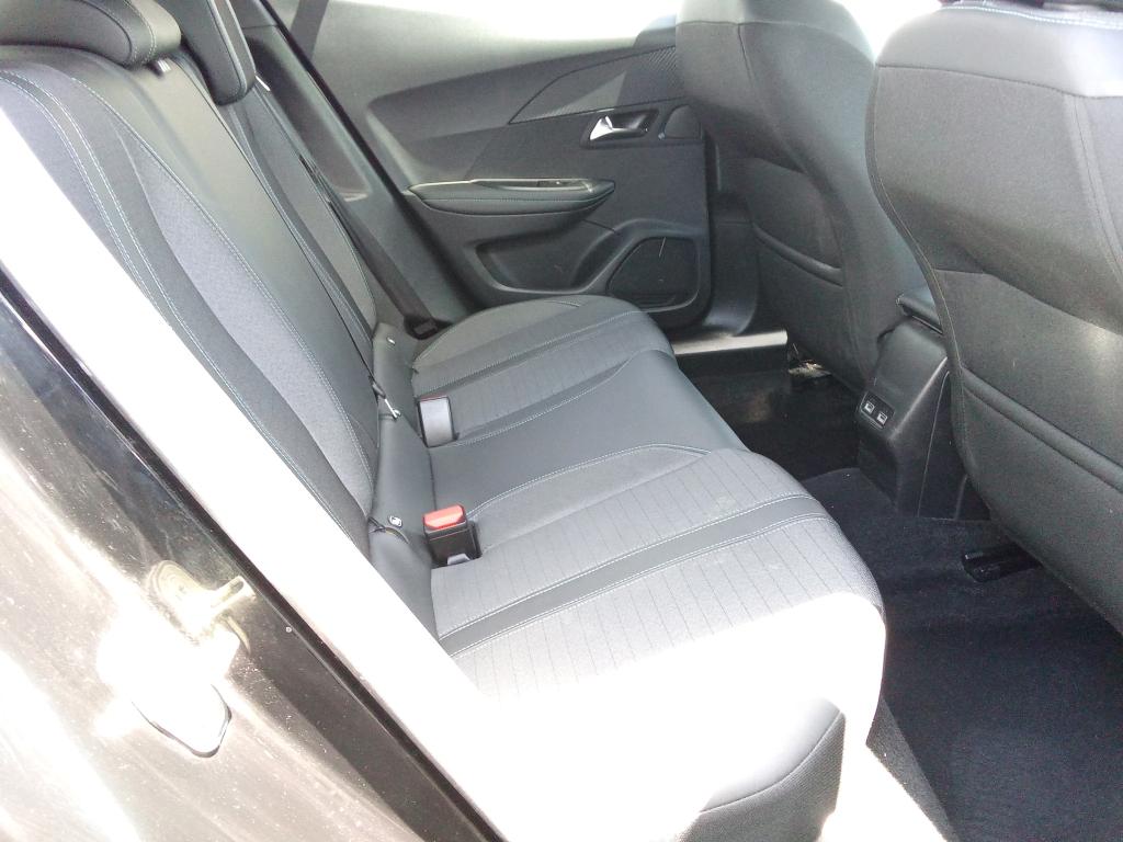 Foto Peugeot 2008 6