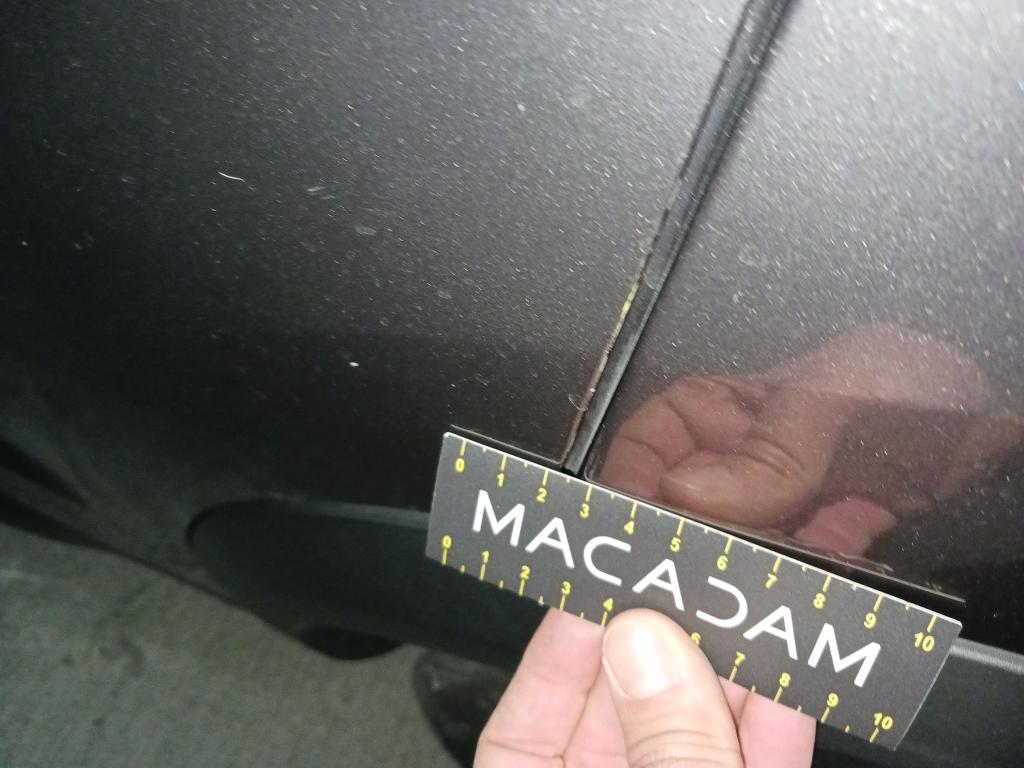 Daño en panel dañado dañado