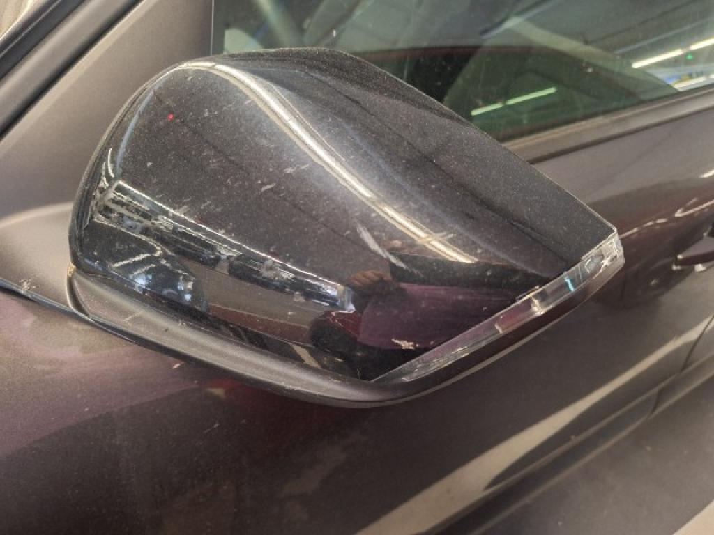 Daño en panel dañado dañado