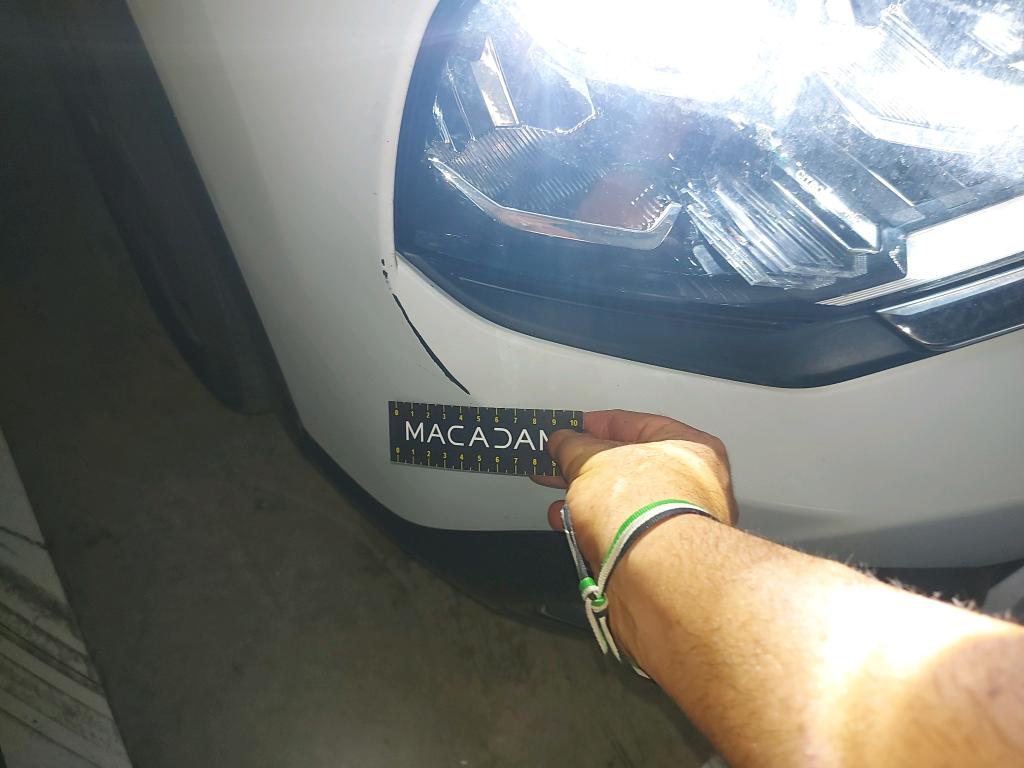 Daño en Carocería Arañazo ligero Arañazo ligero