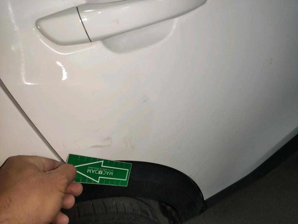 Daño en Panel Arañazo ligero Arañazo ligero