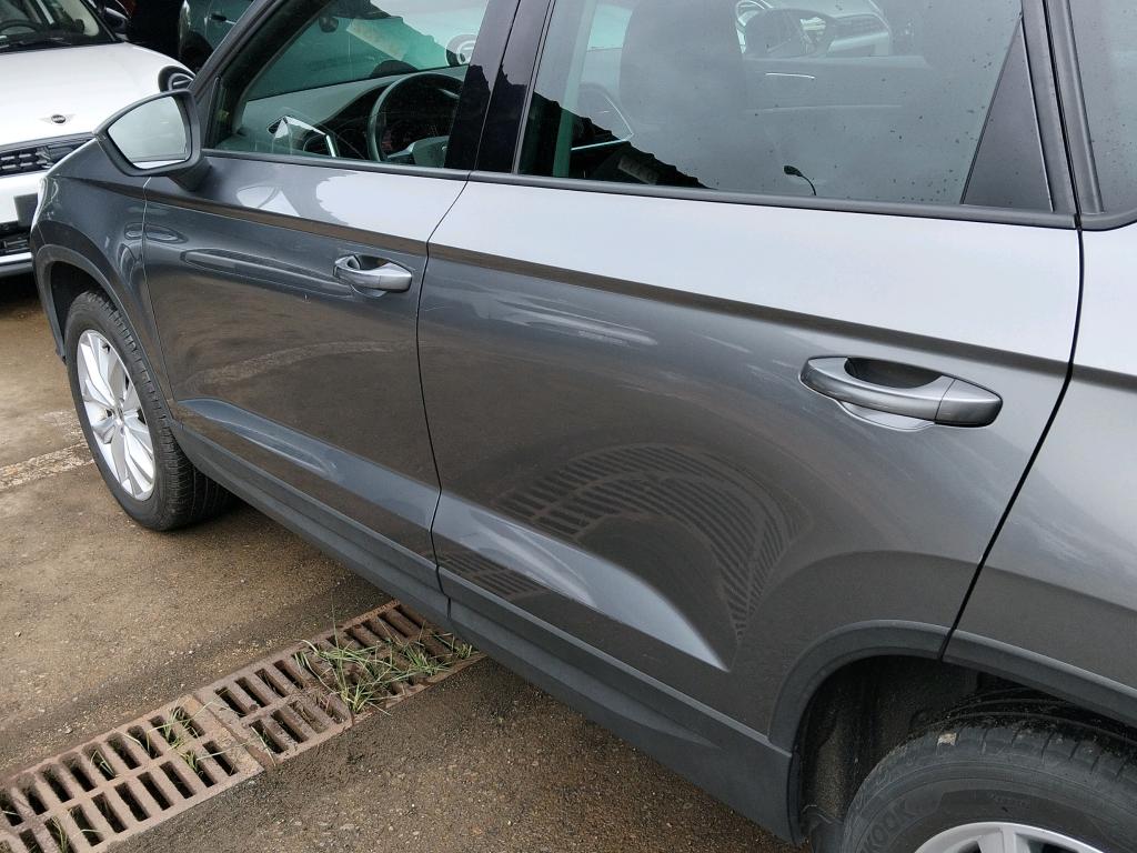 Daño en panel Arañazo ligero Arañazo ligero