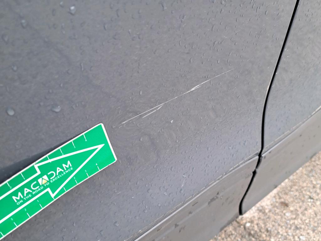 Daño en Panel dañado dañado