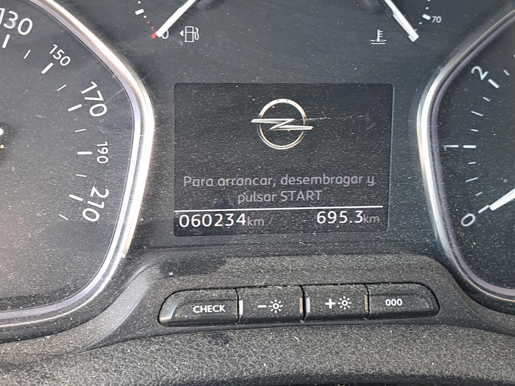 Foto Opel VIVARO FURGON 5