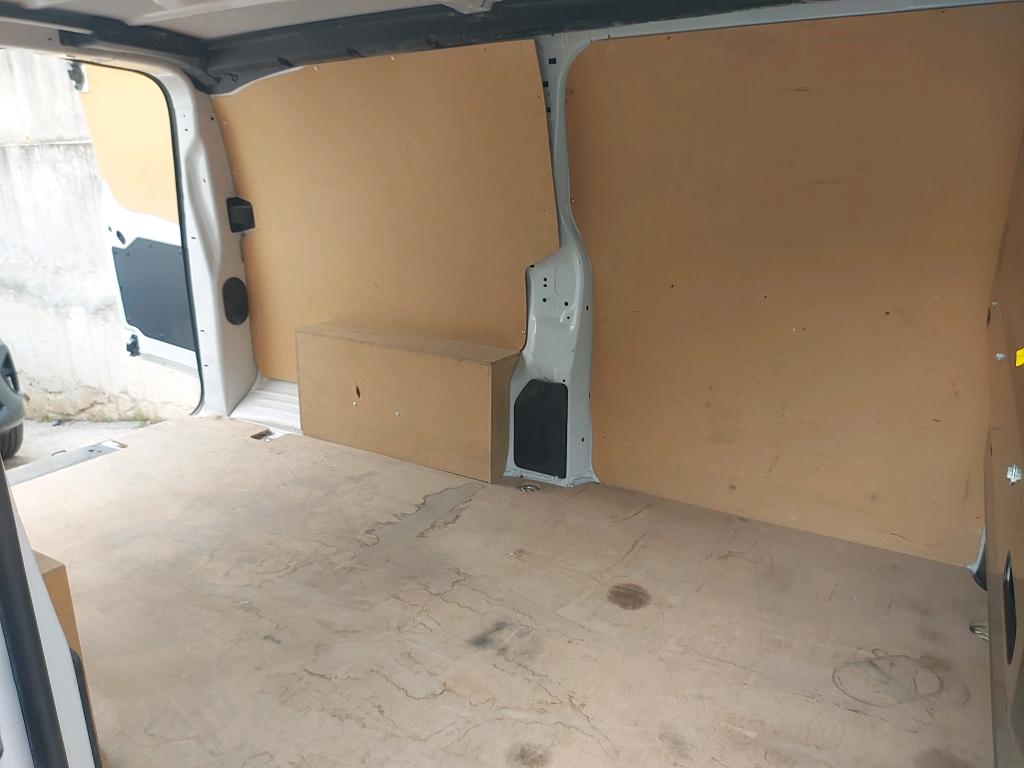 Foto Opel VIVARO FURGON 6