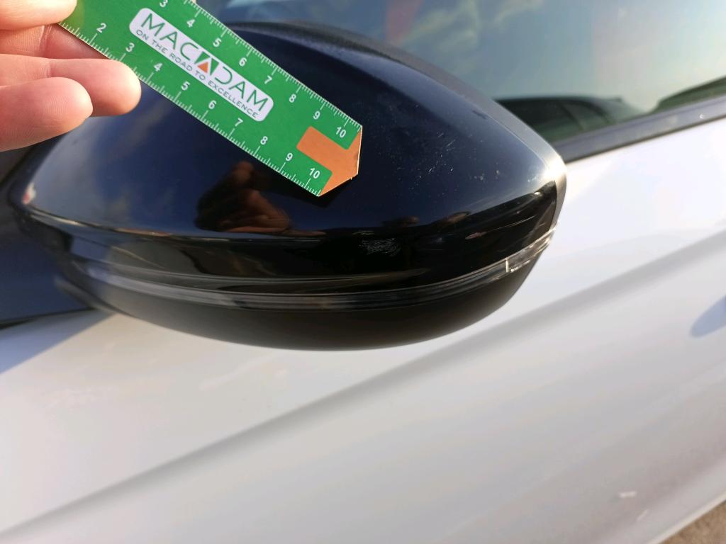 Daño en panel dañado dañado