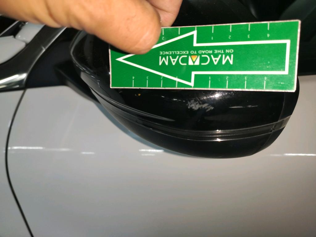 Daño en panel dañado dañado