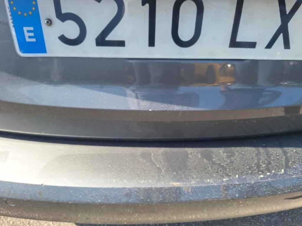 Daño en Carocería Arañazo ligero Arañazo ligero