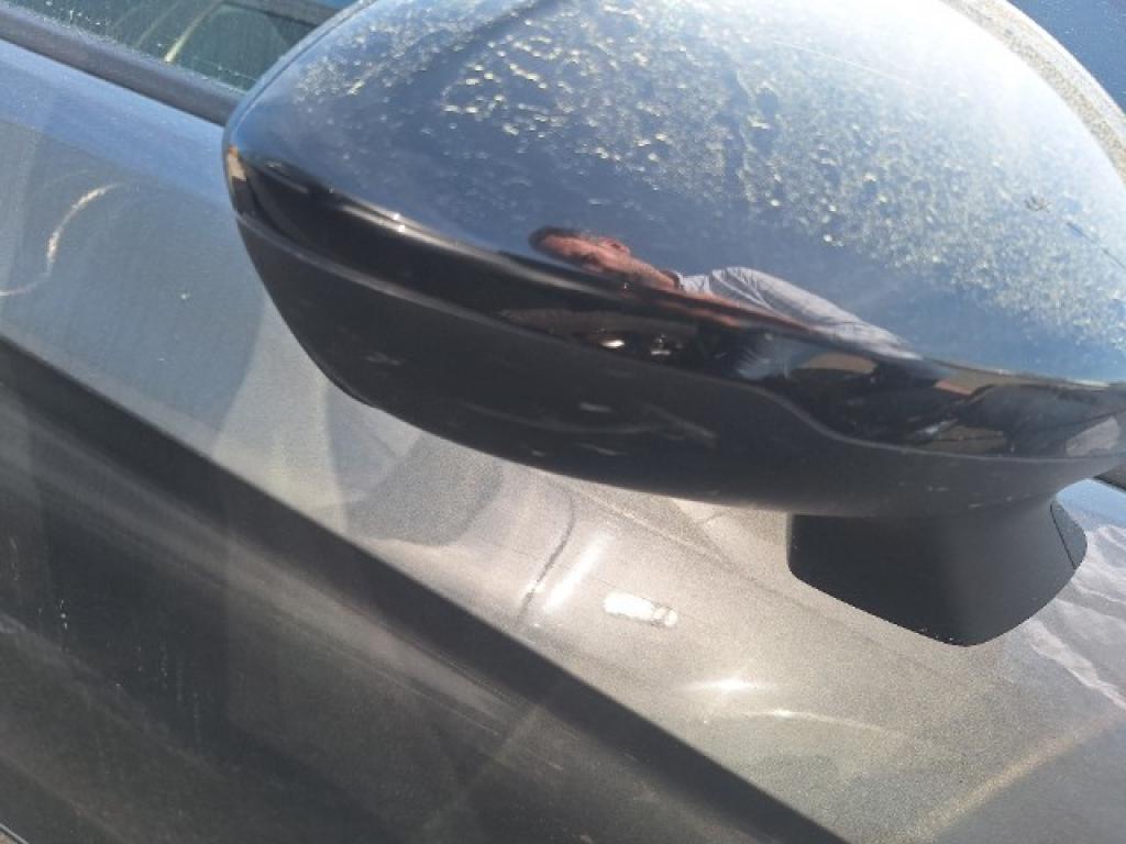Daño en Panel Arañazo ligero Arañazo ligero