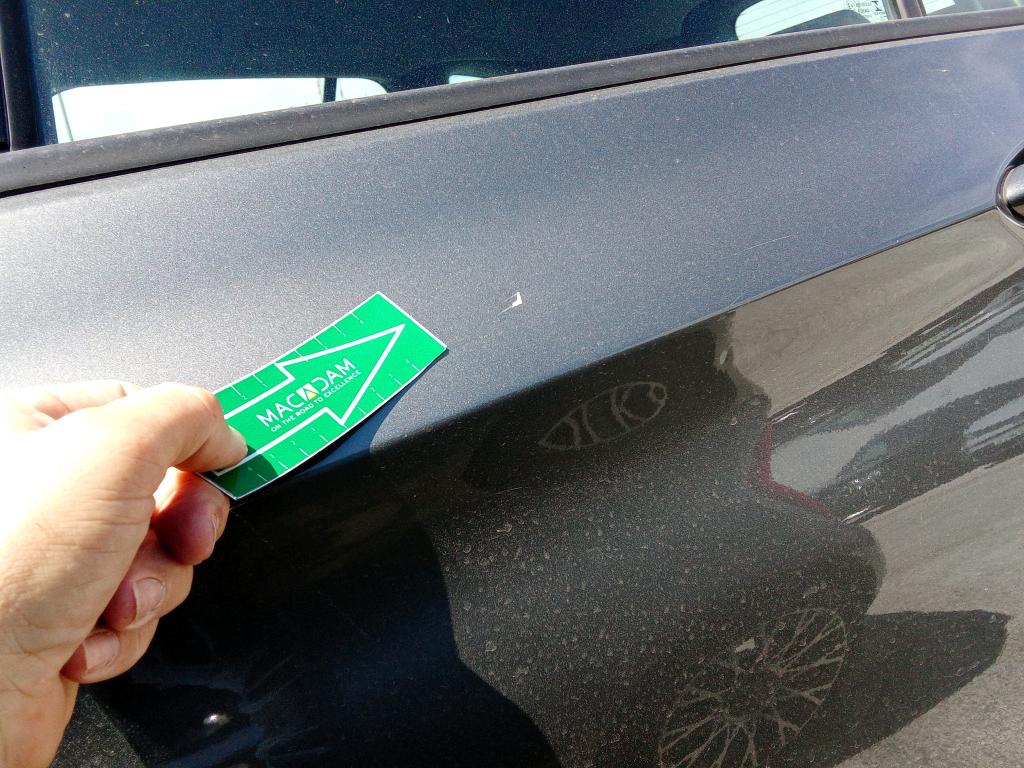 Daño en panel dañado dañado