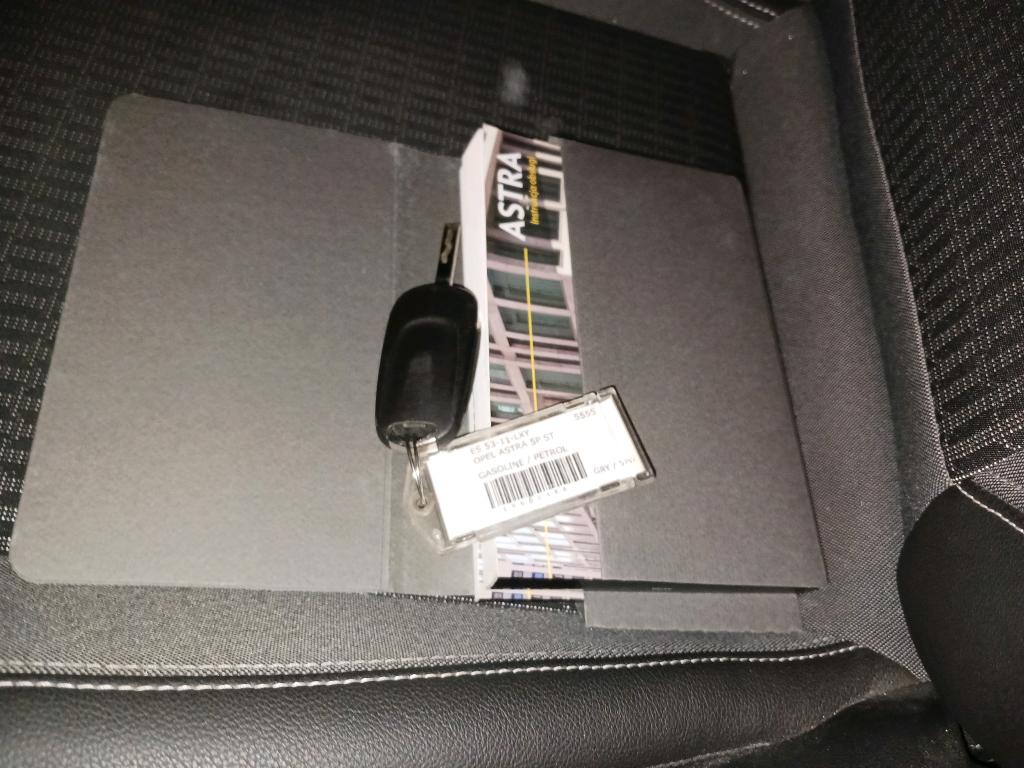 Foto Opel Astra 4