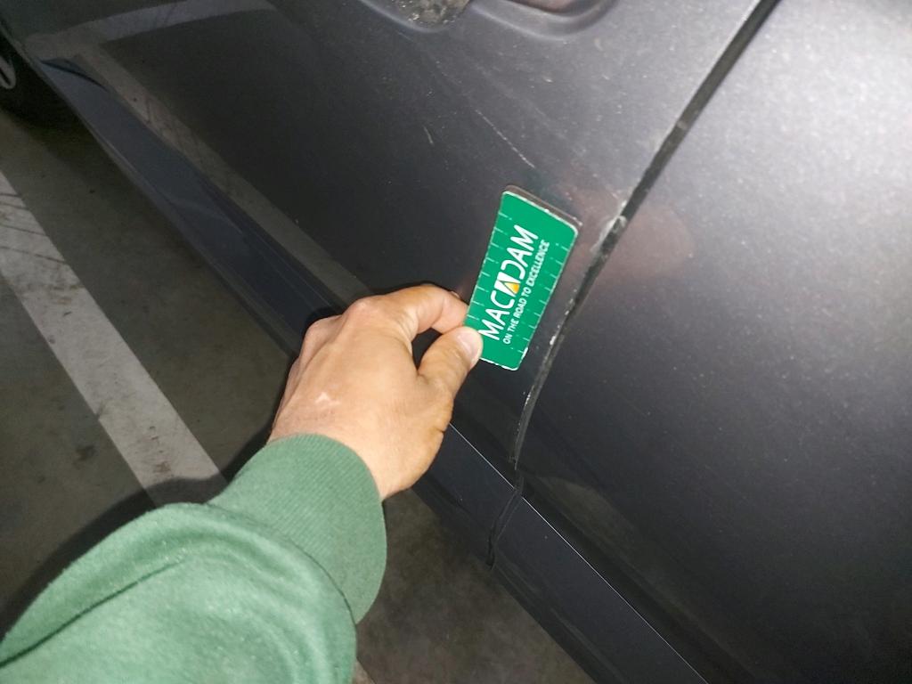 Daño en panel Arañazo ligero Arañazo ligero