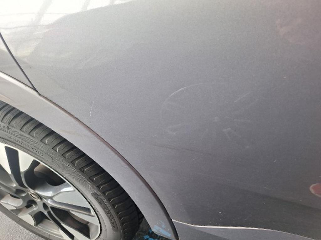 Daño en Panel dañado dañado