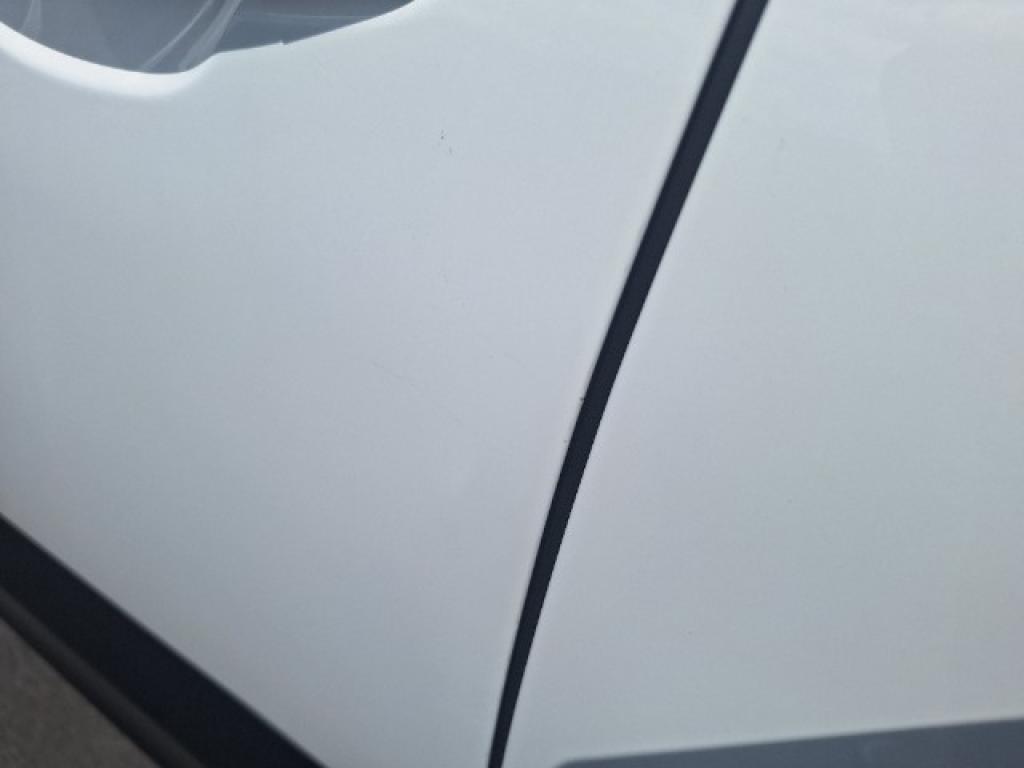 Daño en panel dañado dañado