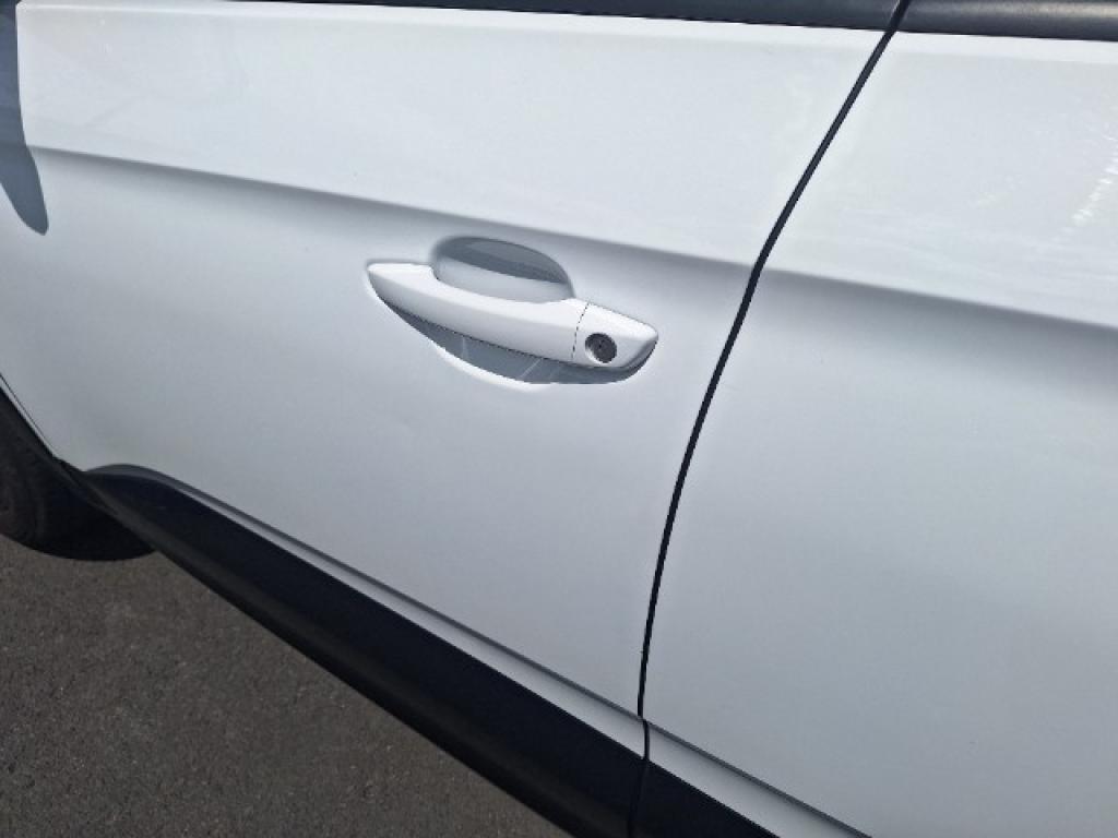 Daño en panel dañado dañado