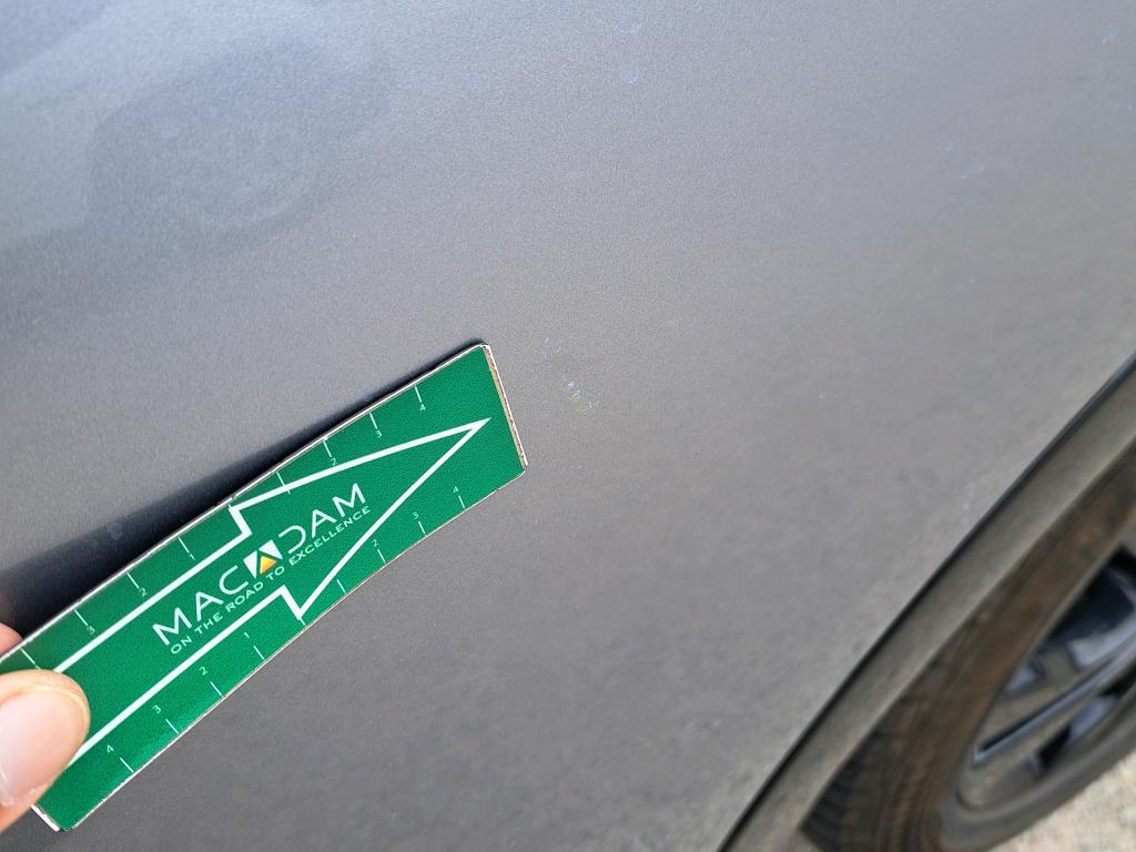 Daño en panel dañado dañado