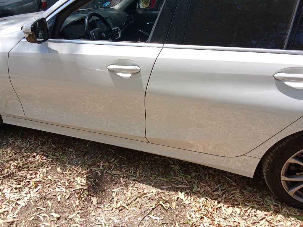 Daño en panel Arañazo ligero Arañazo ligero