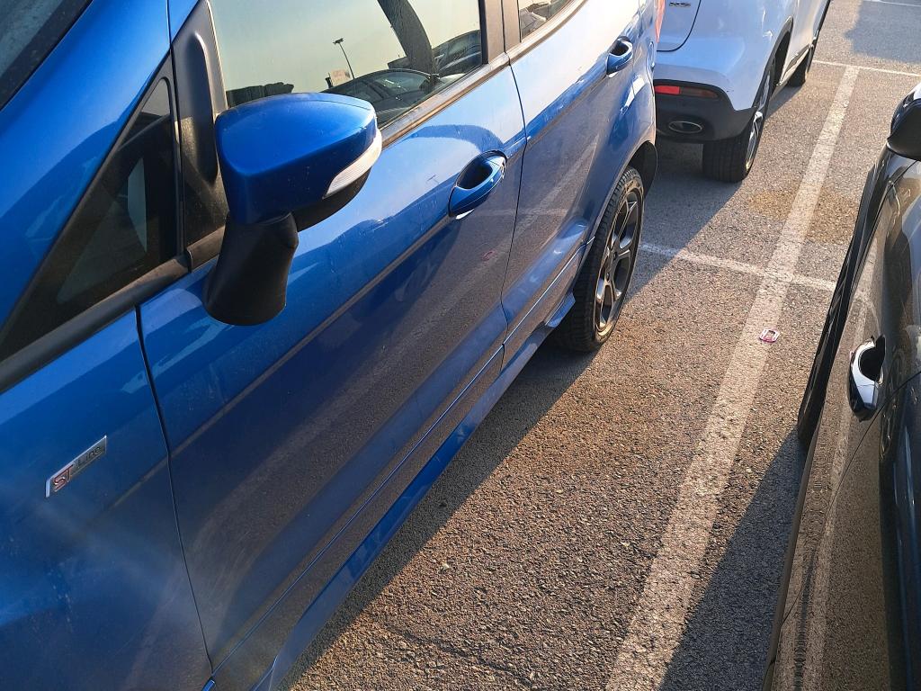 Daño en panel dañado dañado