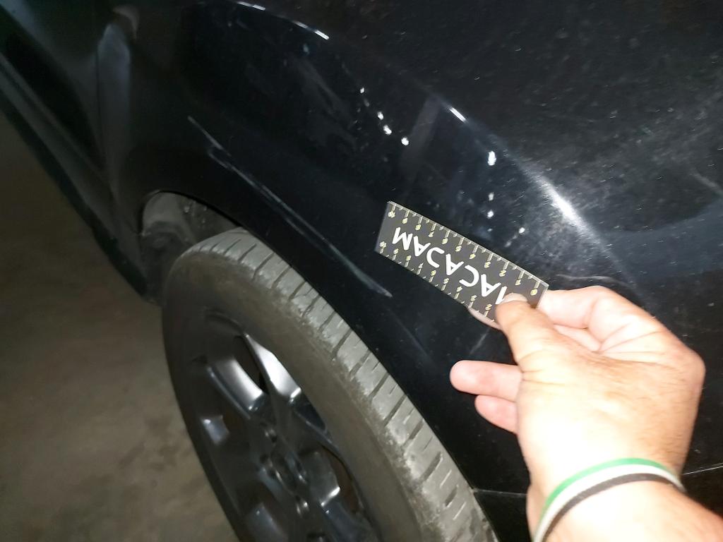 Daño en Carocería Arañazo ligero Arañazo ligero