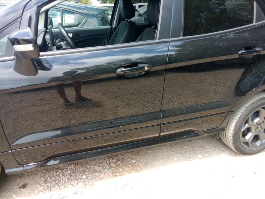 Daño en panel dañado dañado