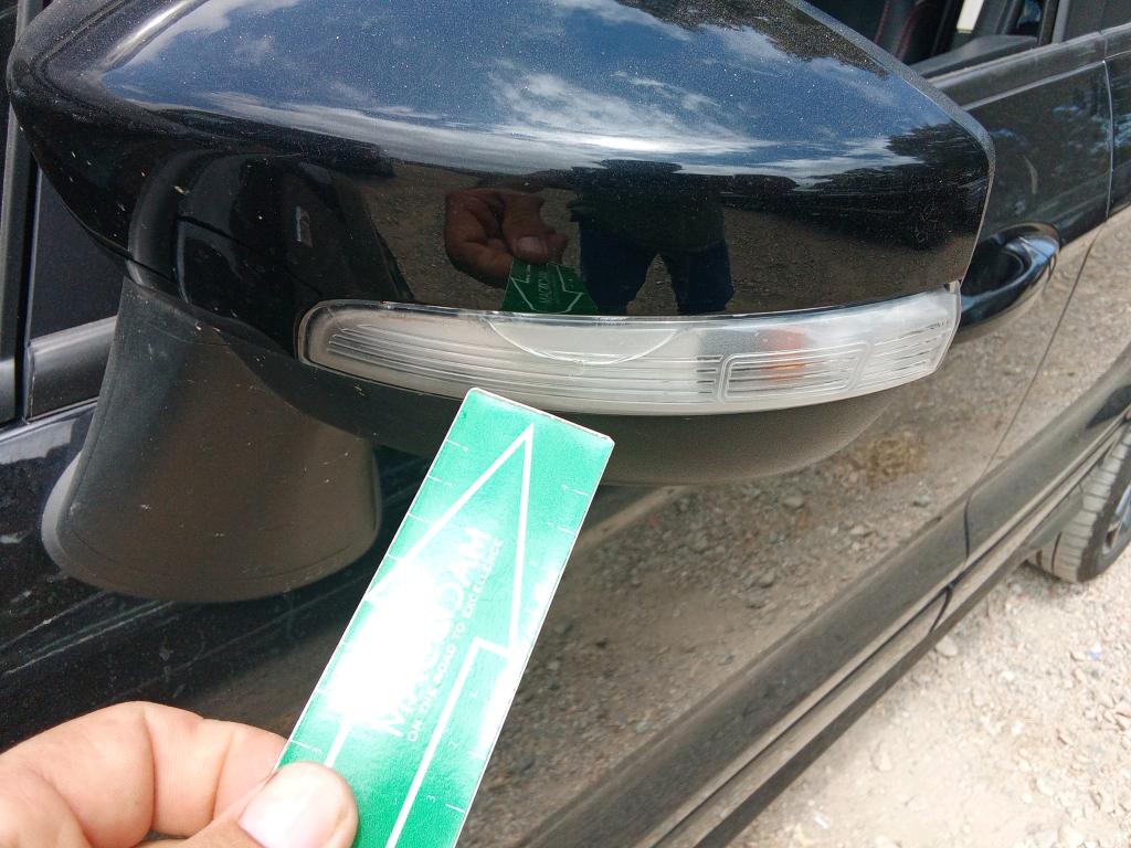 Daño en panel dañado dañado