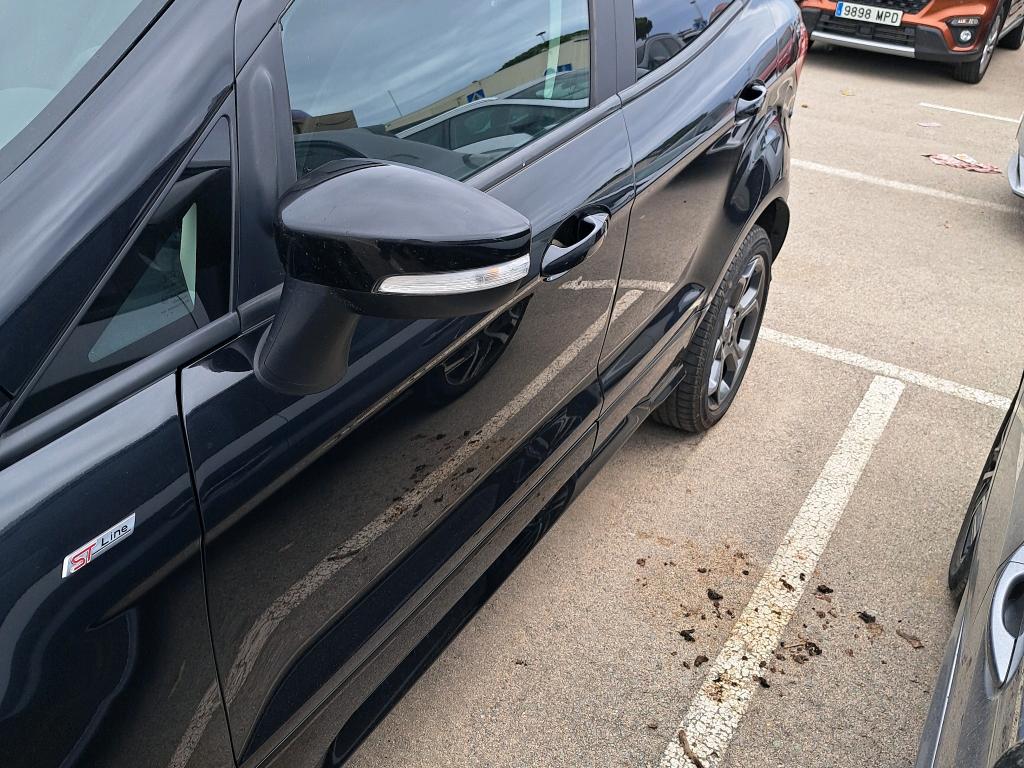 Daño en panel dañado dañado