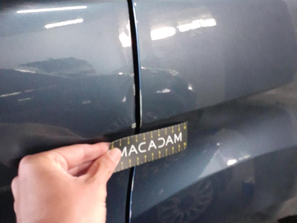 Daño en Carocería Arañazo ligero Arañazo ligero