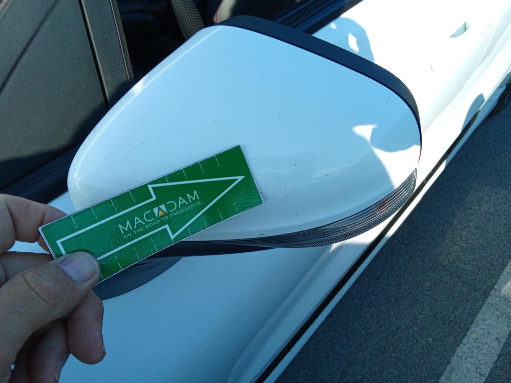 Daño en panel dañado dañado