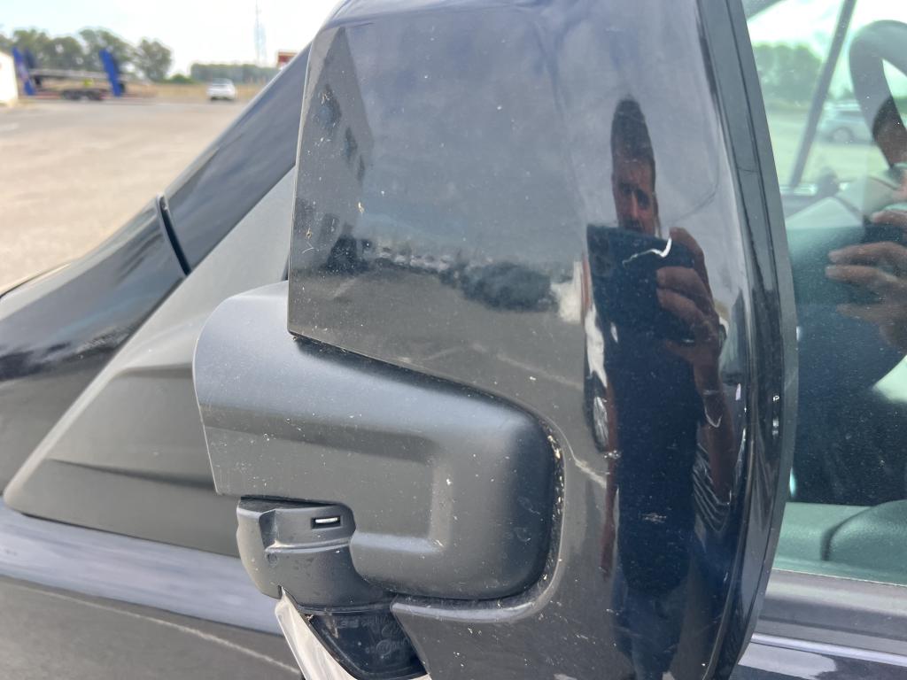 Daño en panel Arañazo ligero Arañazo ligero