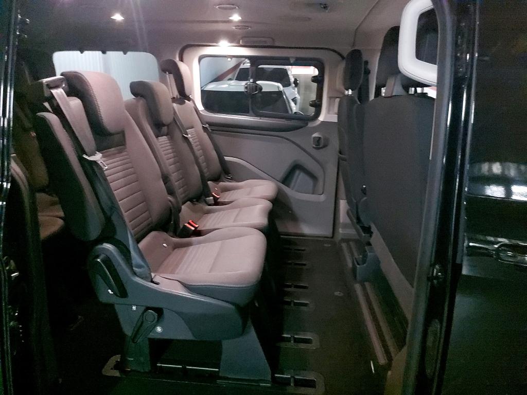 Foto Ford TOURNEO CUSTO 6