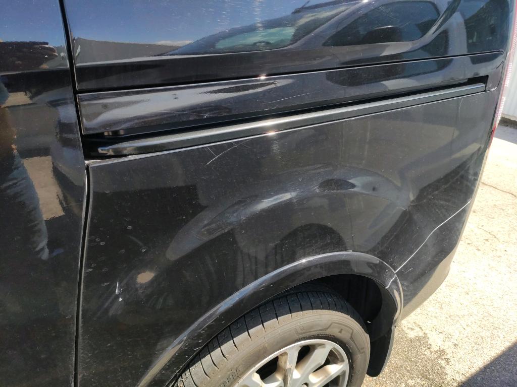 Daño en Carocería Arañazo ligero Arañazo ligero