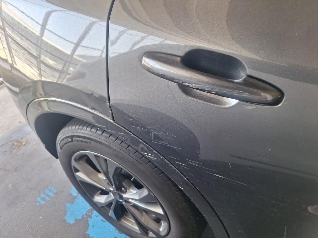 Daño en Panel dañado dañado